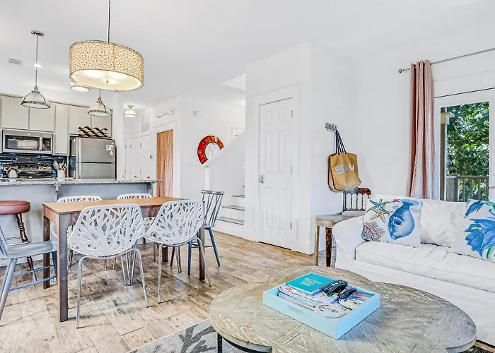Beachy Beach Cottage